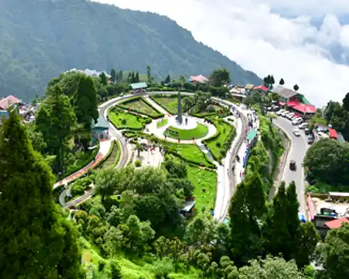 Top 10 Places to Visit in Darjeeling for First-Time Travelers